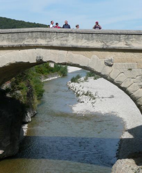 Le pont romain de Vaison