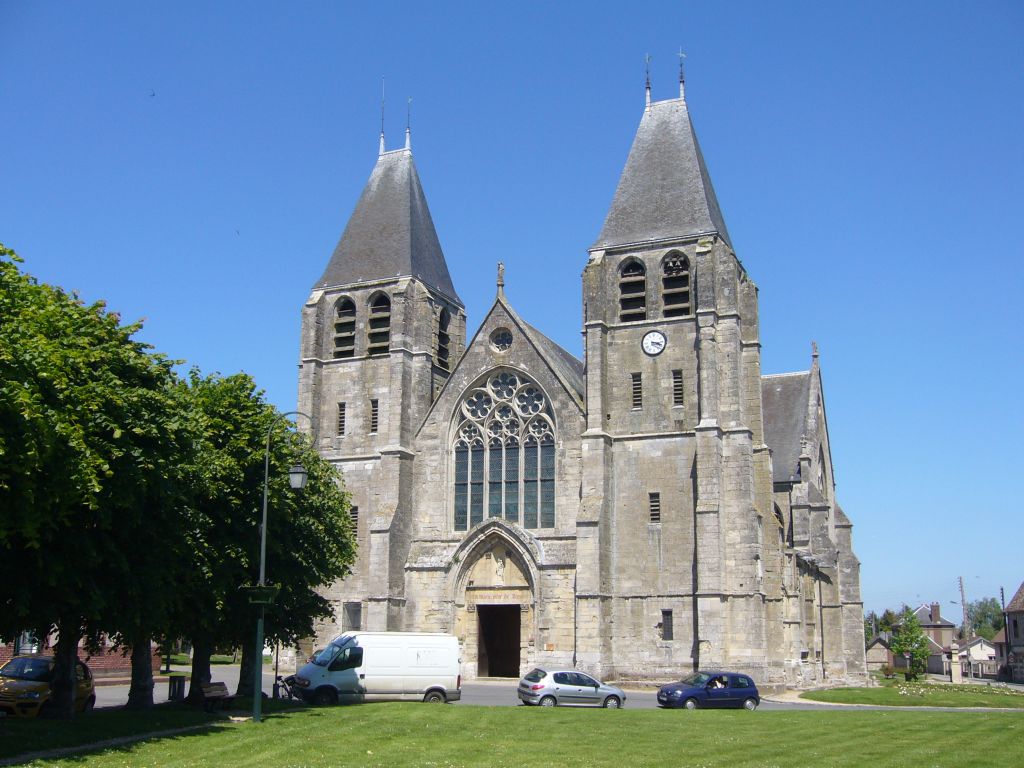 Collégiale Notre-Dame d'Ecouis (XIVème siècle)